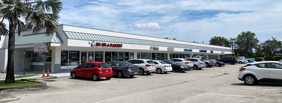 More Photos Of 1219-1245 NE 8th St, Homestead Freestanding For Lease