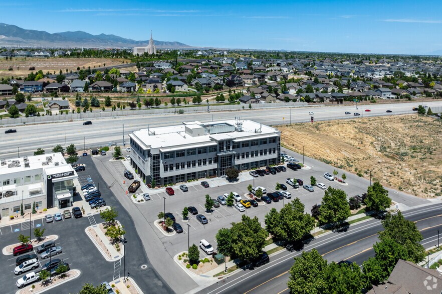 More Photos Of 11240 S River Heights Dr, South Jordan Office For Lease
