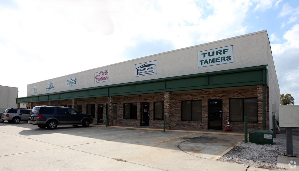 More Photos Of 115 Industrial Way, Fayetteville Warehouse For Lease