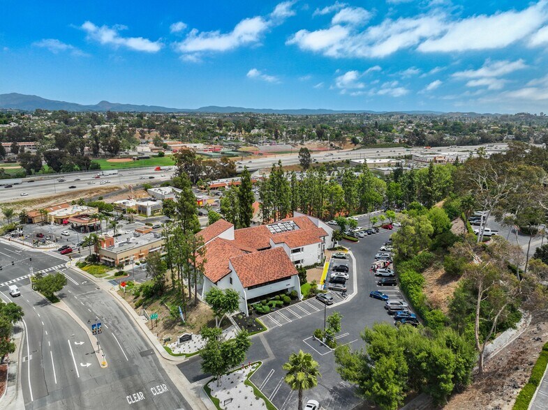 More Photos Of 25200 La Paz Rd, Laguna Hills Medical For Lease