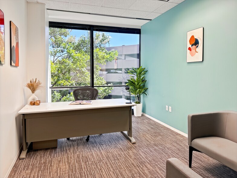 More Photos Of 3102 West End Ave, Nashville Coworking Space