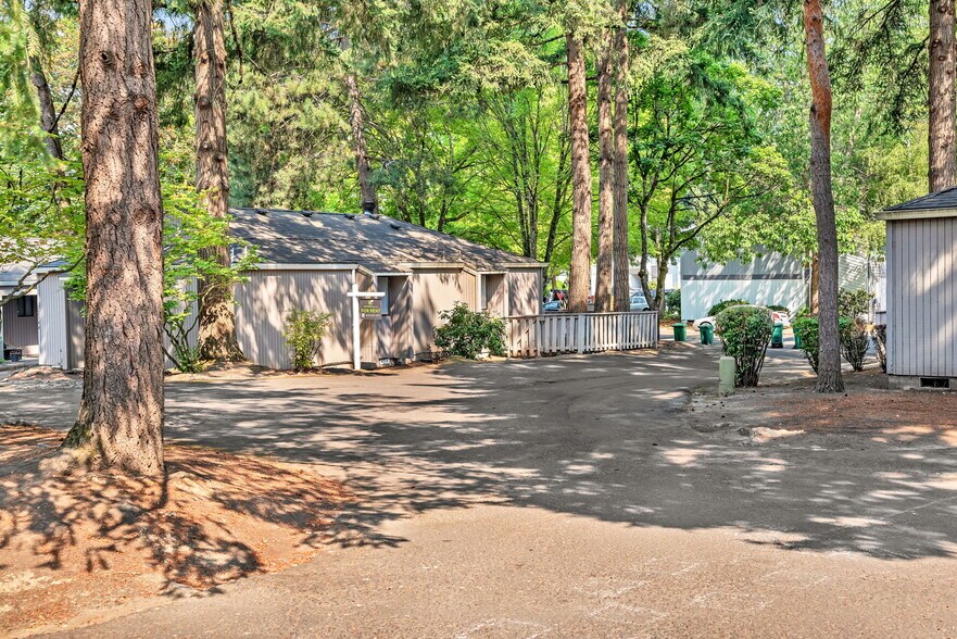 More Photos Of 12344 SW Sussex St, Beaverton Apartments For Sale