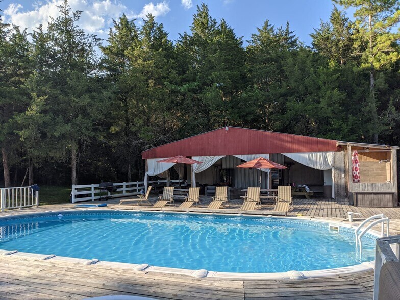 More Photos Of 1948 County Rd, Goodrich Specialty For Sale