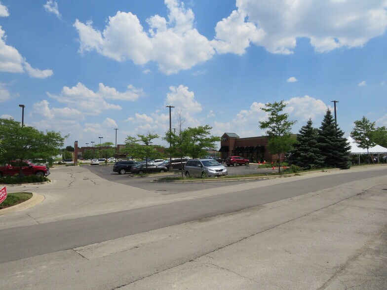 More Photos Of Weber Rd & Carillon Dr, Romeoville Land For Sale