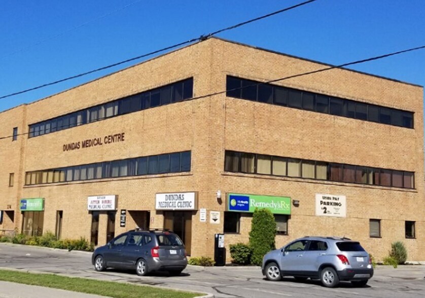 Primary Photo Of 274 Dundas St E, Belleville Medical For Lease