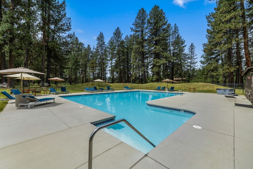 More Photos Of 13375 SW Forest Service Rd, Camp Sherman Hotel For Sale