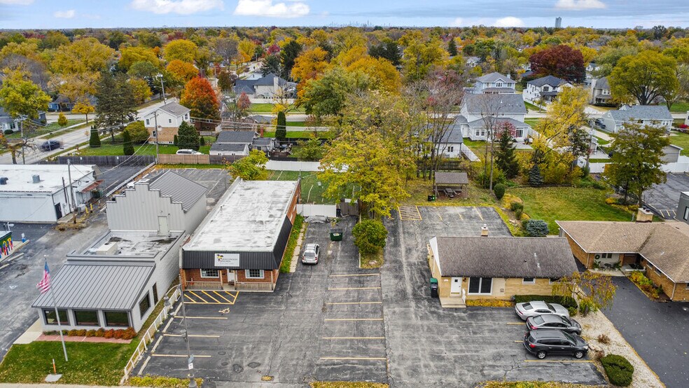 Primary Photo Of , Lombard Office For Sale