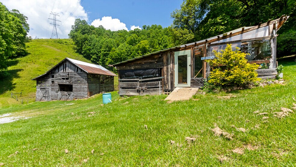 More Photos Of 1651 Winding Stairs rd, Topton Land For Sale