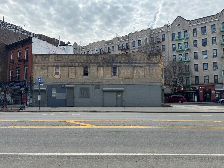Primary Photo Of 373 S 1st St, Brooklyn Storefront Retail Office For Lease