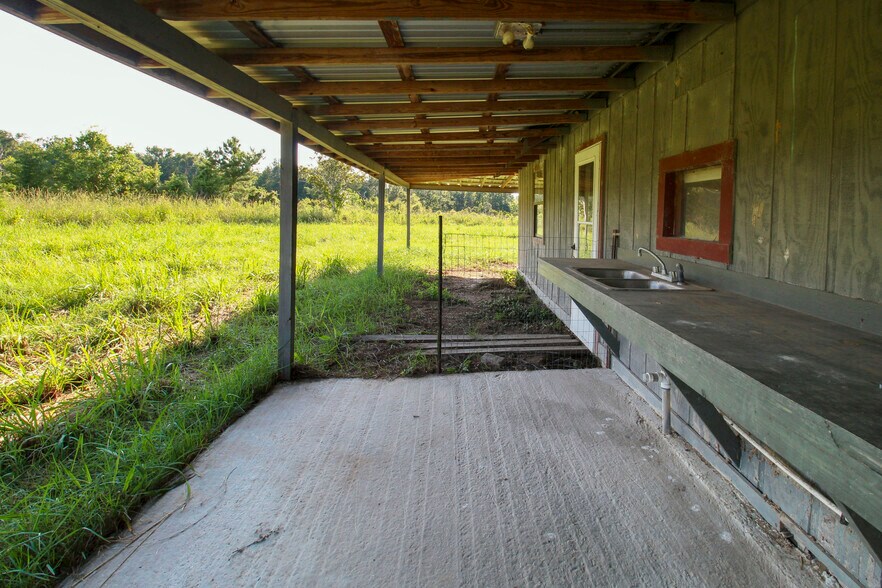 More Photos Of 386 County Road 784, Buna Land For Sale