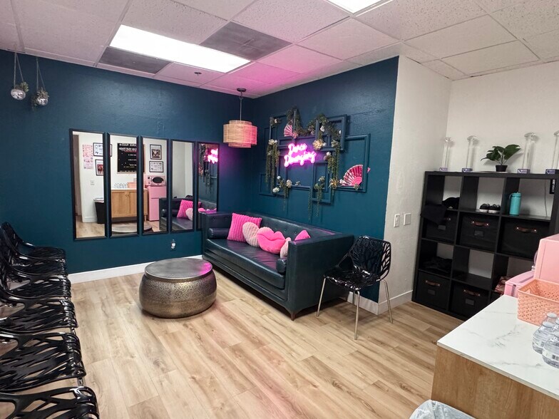 More Photos Of 41651 Corporate Way, Palm Desert Loft Creative Space For Lease