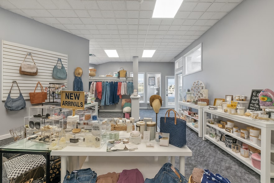 More Photos Of 201 Main St, Boston Office For Lease