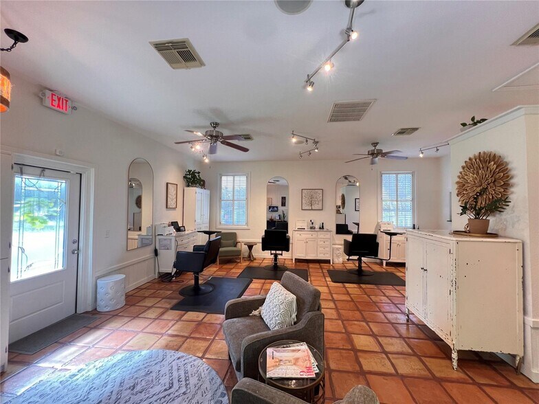 More Photos Of 180 Rio Villa Dr, Punta Gorda Freestanding For Sale