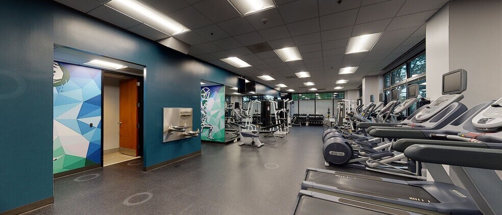Primary Photo Of 12601 Fair Lakes Cir, Fairfax Office For Lease