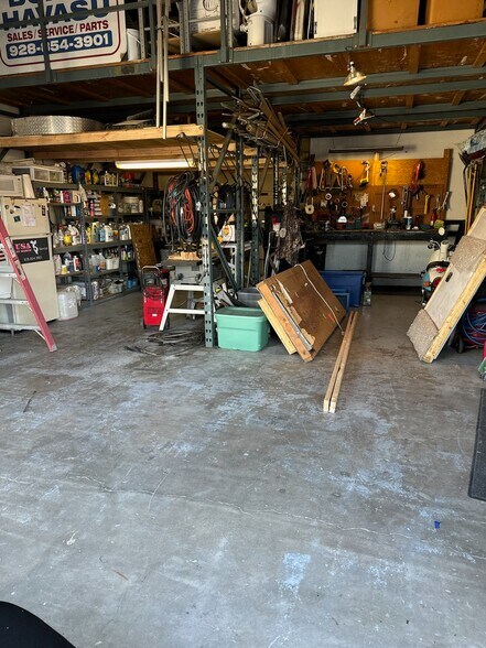 More Photos Of 951 Lake Havasu Ave N, Lake Havasu City Showroom For Lease
