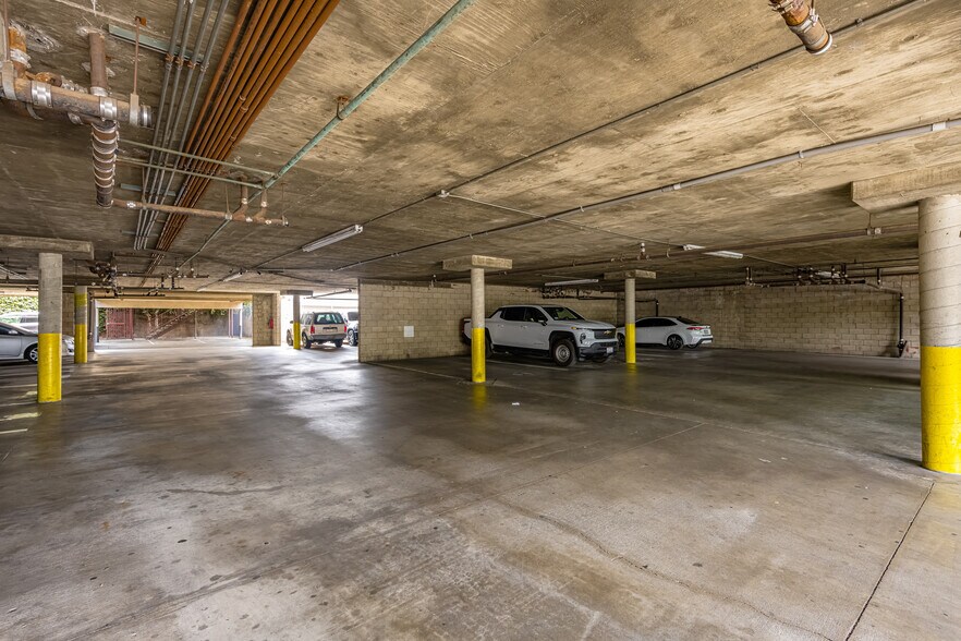 More Photos Of 1515 N Dresser St, Santa Ana Apartments For Sale