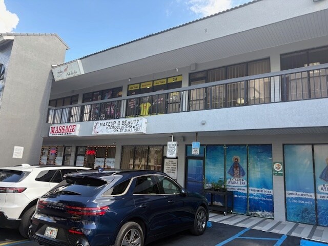 More Photos Of 3939 NW 7th St, Miami Storefront Retail Office For Sale