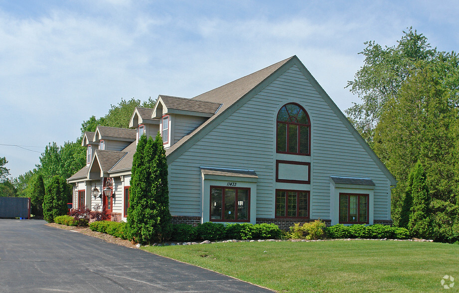 Primary Photo Of 11433 N Port Washington Rd, Mequon Office For Lease