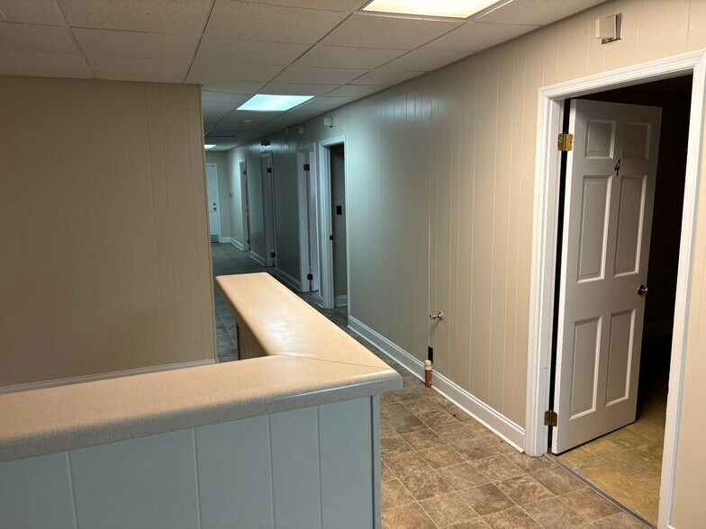 More Photos Of 123 Gordon St, Washington Medical For Sale