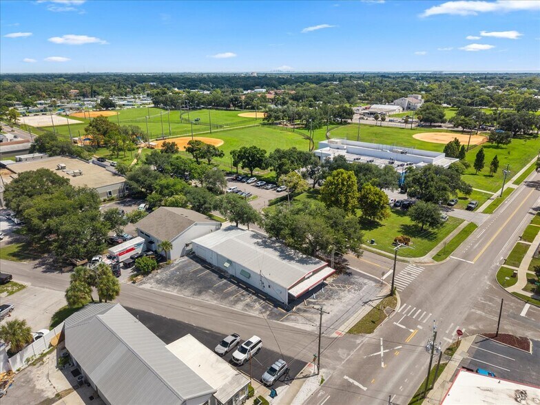 More Photos Of 1901 13th Ave N, Saint Petersburg Distribution For Lease
