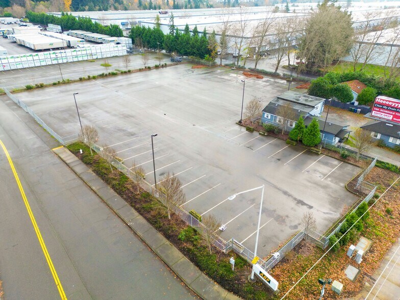 More Photos Of 19604 84th Ave S, Kent Contractor Storage Yard For Lease