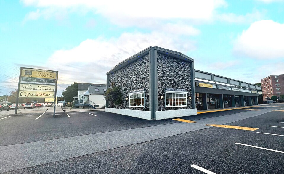 Primary Photo Of 419 Worcester Rd, Framingham General Retail For Lease