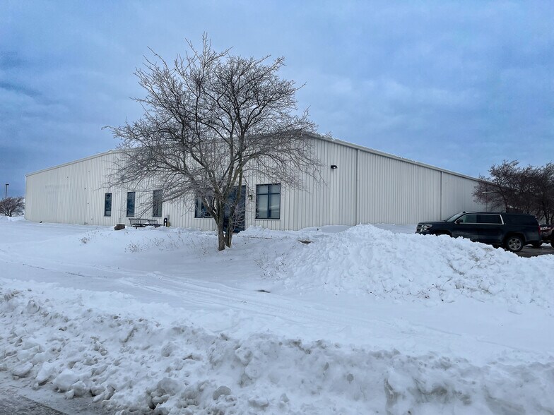 More Photos Of 107 Industrial Park Rd, Story City Warehouse For Sale