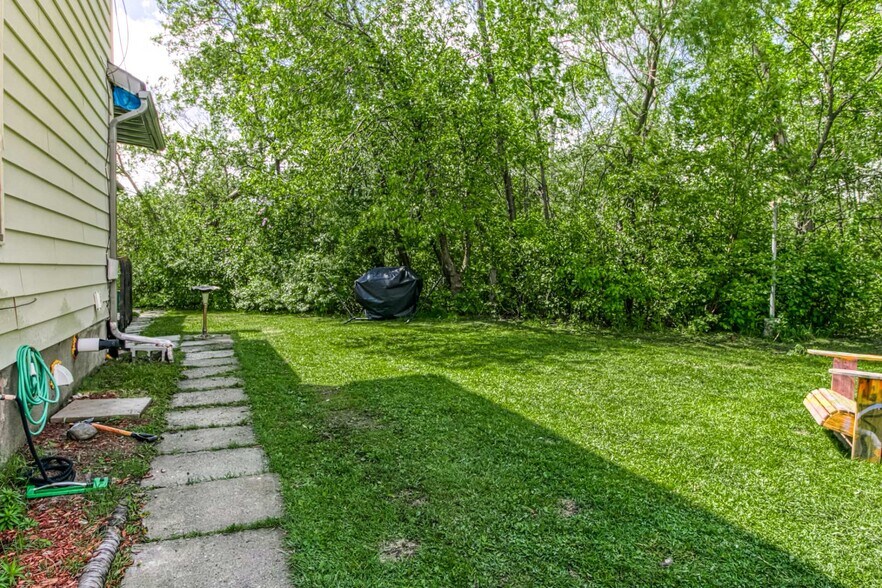 More Photos Of 354 Eva Av, Sudbury Apartments For Sale