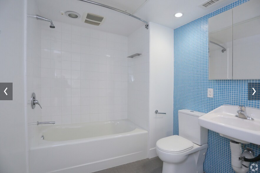 More Photos Of 2015 Hancock St, San Diego Apartments For Sale