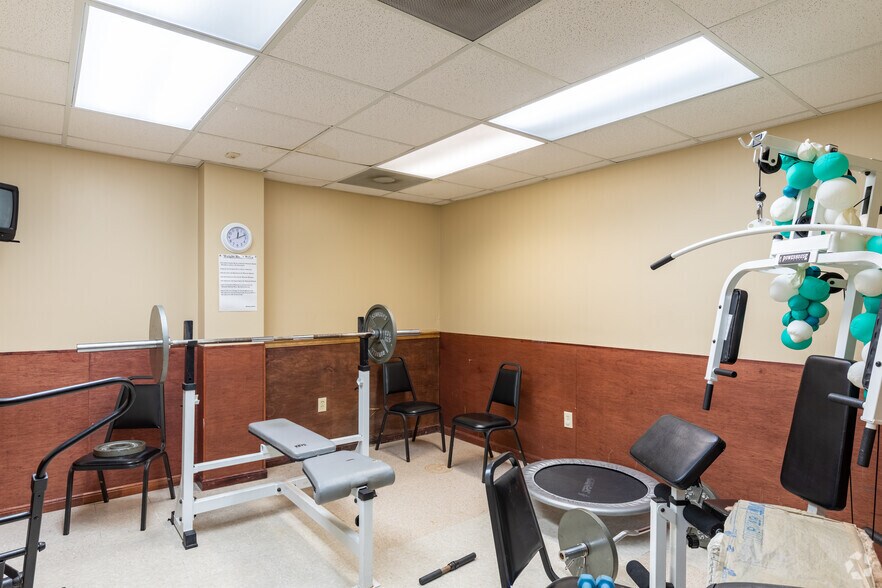 More Photos Of 2514 Avenue D, Birmingham Religious Facility For Sale
