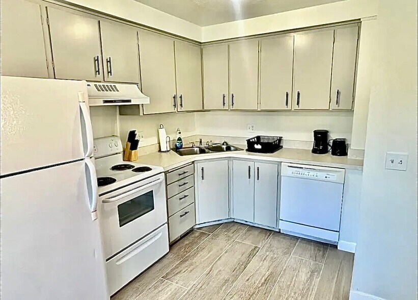 More Photos Of 356 N 300 W, Logan Apartments For Sale