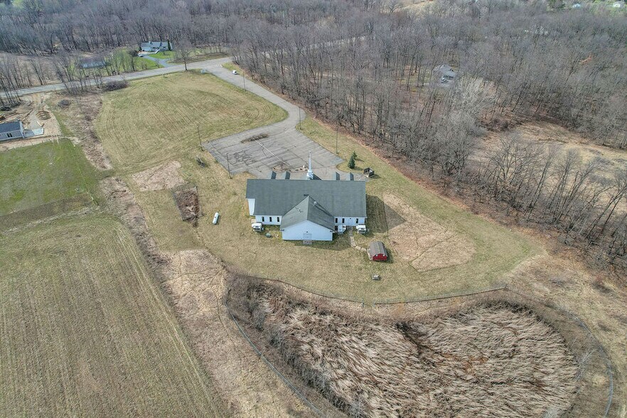 More Photos Of 9537 S Clinton Trl, Eaton Rapids Religious Facility For Sale