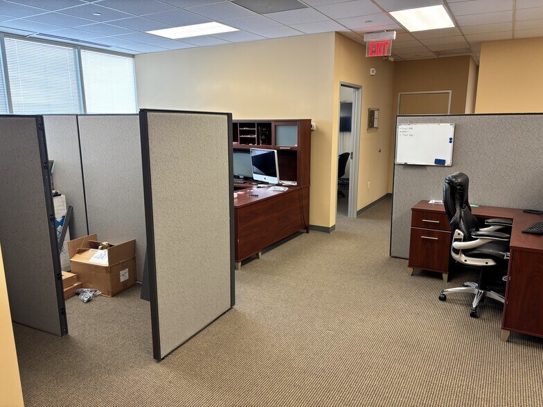 More Photos Of 44790 Maynard Sq, Ashburn Office For Sale