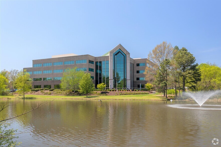 More Photos Of 10900 Nuckols Rd, Glen Allen Medical For Lease
