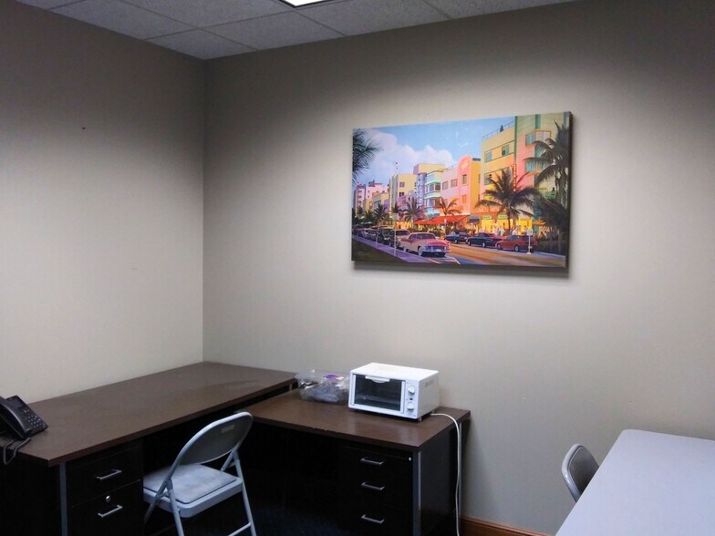 More Photos Of 6520 Hopkins Rd, Mentor Light Manufacturing For Sale