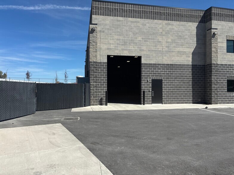 More Photos Of 1657 S. Boston St STE B, Lehi Industrial For Lease