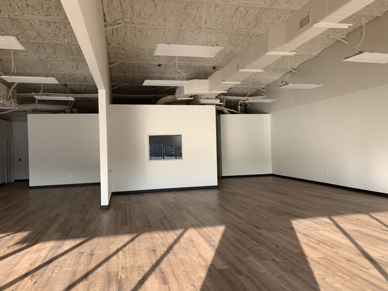 More Photos Of 10445 Eastex Freeway, Beaumont Unknown For Lease