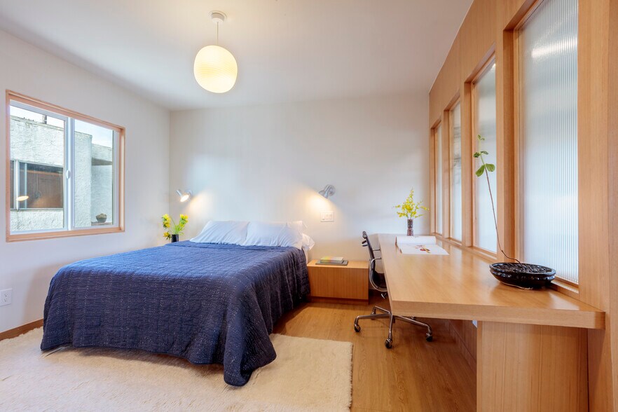 More Photos Of 4603 La Mirada Ave, Los Angeles Apartments For Sale