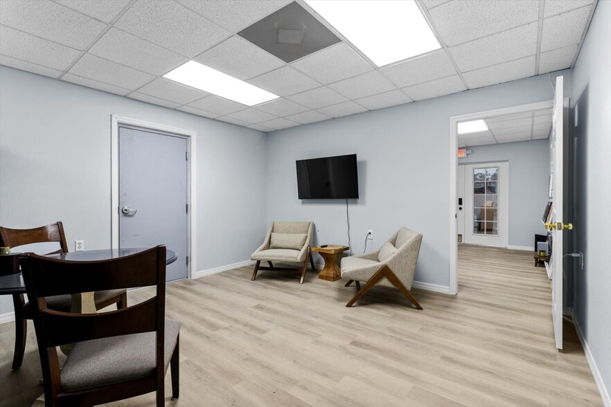 More Photos Of 3426-3460 N Citrus Ave, Crystal River Storefront Retail Office For Sale