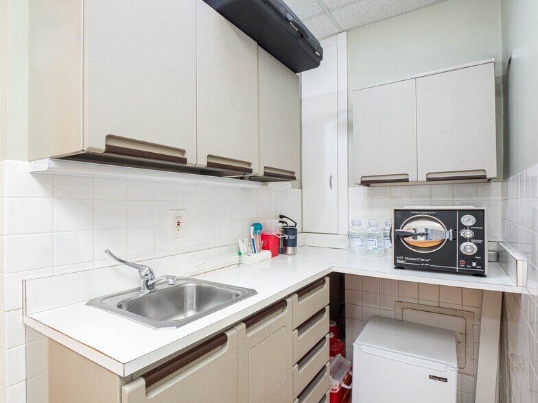 More Photos Of 205 78th St, New York Apartments For Sale