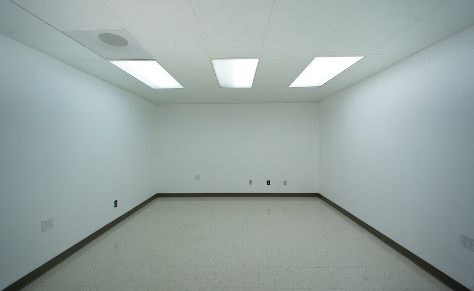 More Photos Of 16812 Red Hill Ave, Irvine Manufacturing For Sale