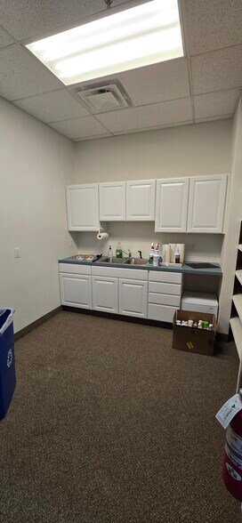 More Photos Of 3770 Puritan Way, Frederick Flex For Lease