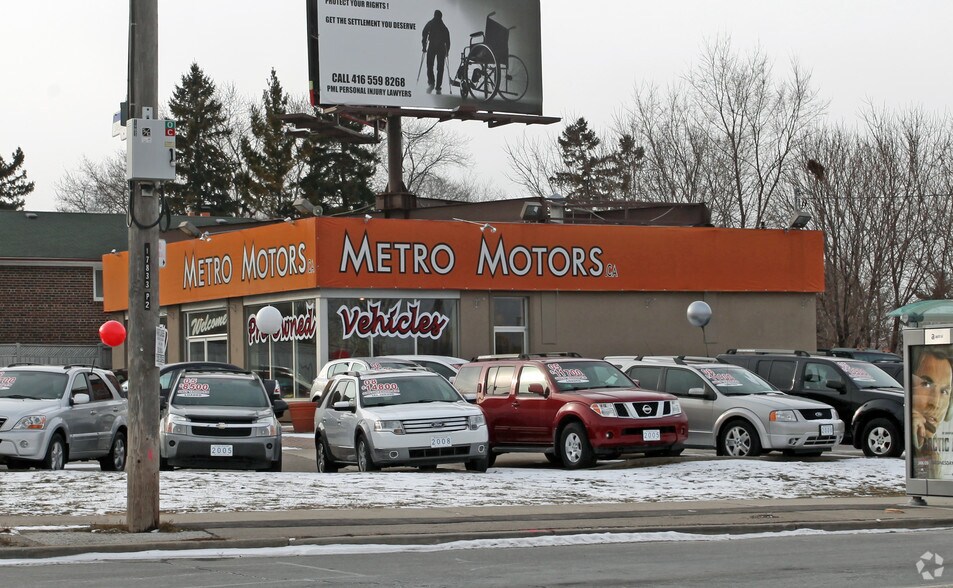 More Photos Of 2310 Sheppard Ave W, Toronto Auto Dealership For Sale