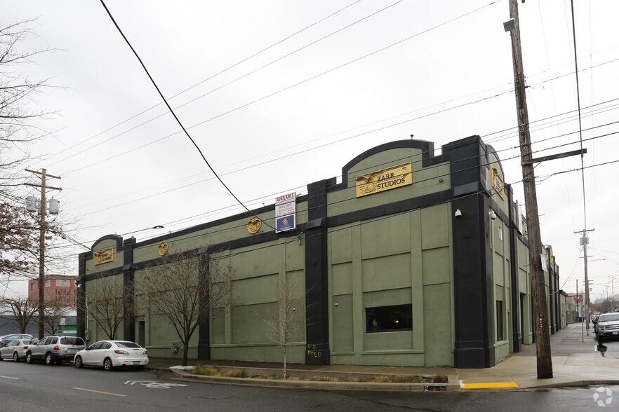 More Photos Of 1535 SE 9th Ave, Portland Warehouse For Lease