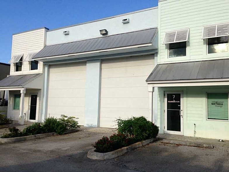 More Photos Of 1200 NE 7th Ave, Fort Lauderdale Warehouse For Lease