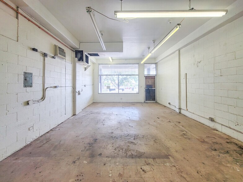 More Photos Of 526 N School St, Honolulu Apartments For Lease