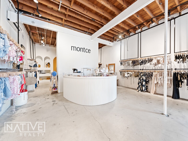 More Photos Of 530 NE 13th St, Fort Lauderdale Flex For Lease