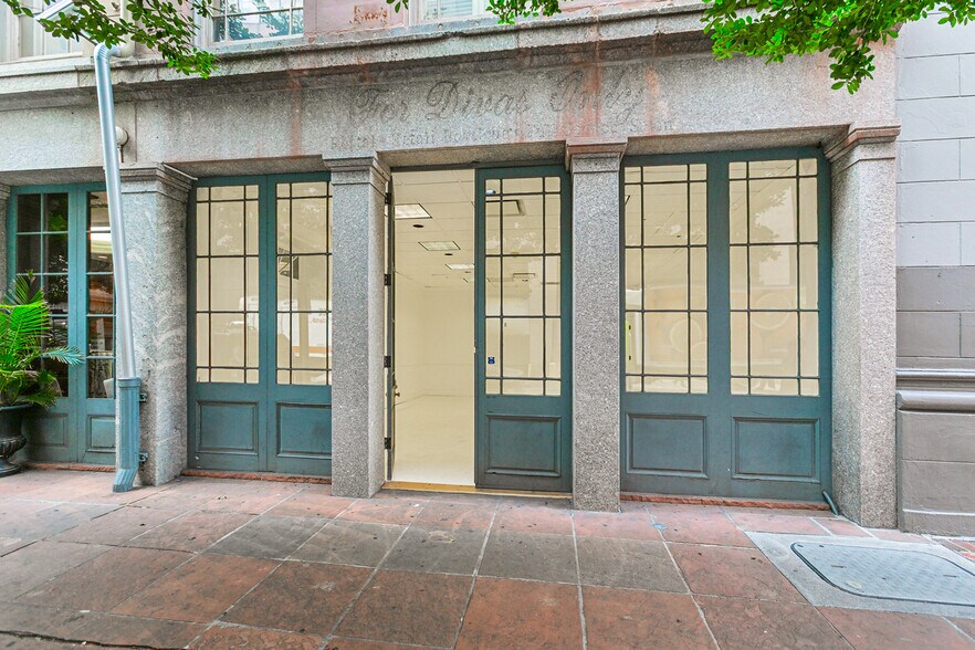 More Photos Of 336 Camp St, New Orleans Office For Lease