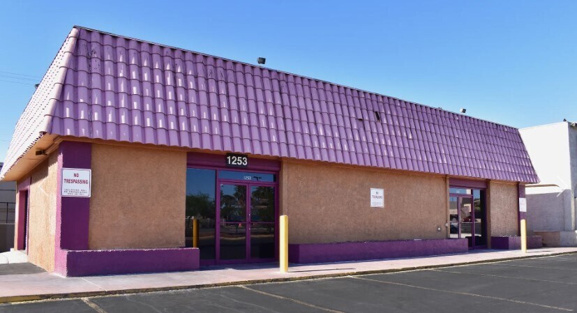 More Photos Of 1305 Vegas Valley Dr, Las Vegas Unknown For Lease