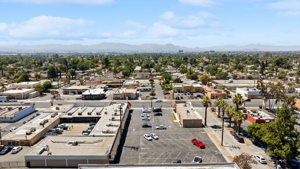 More Photos Of 200-216 E Highland Ave, San Bernardino Unknown For Lease